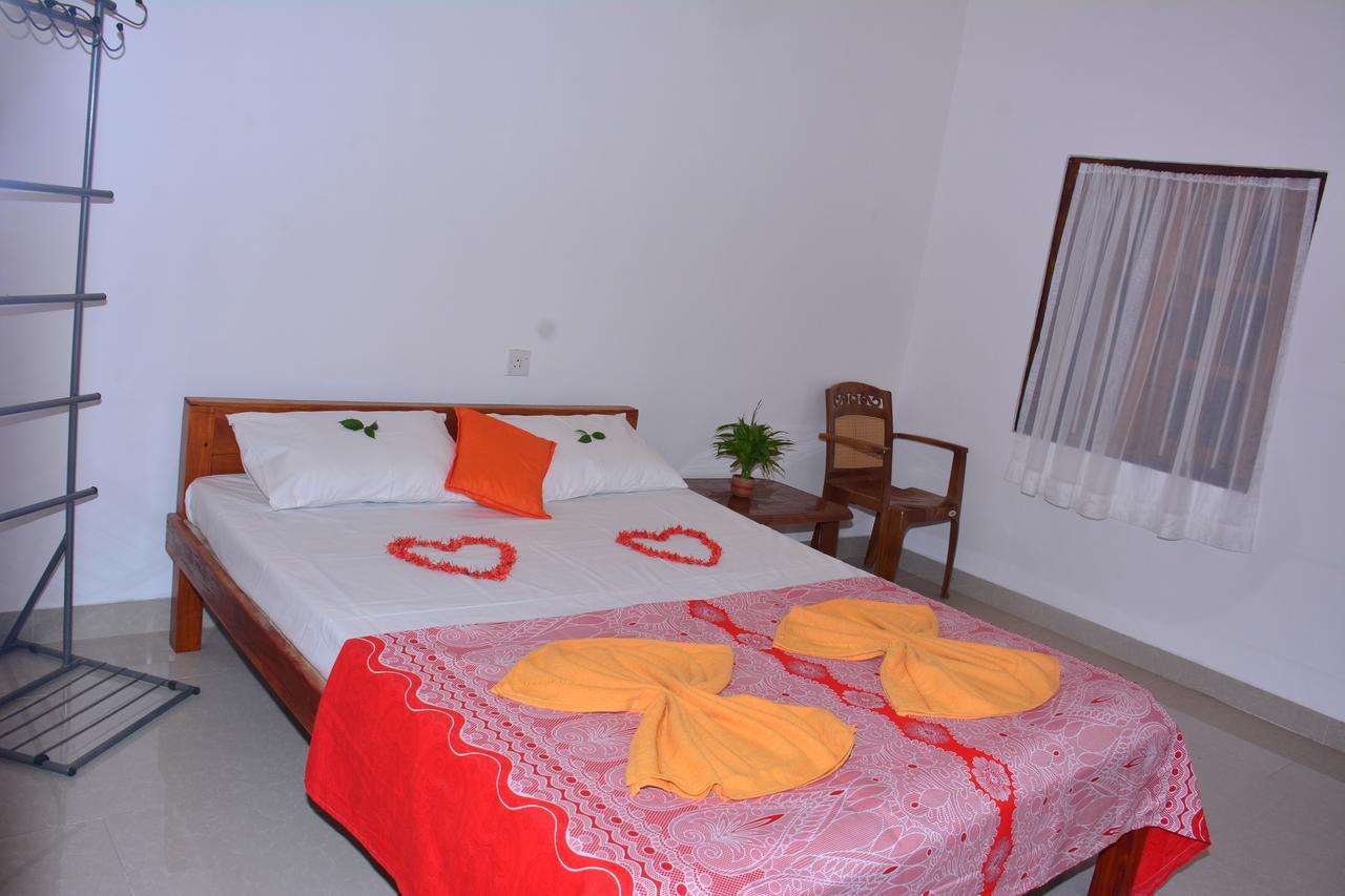 Pleasant Park Holiday Inn Trincomalee Extérieur photo