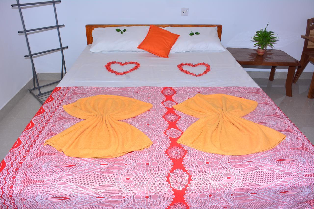 Pleasant Park Holiday Inn Trincomalee Extérieur photo